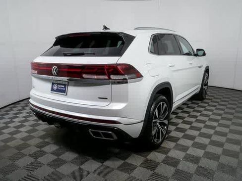 Used 2025 Volkswagen Atlas Cross Sport SEL Premium R-Line image 26