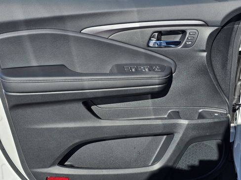 New 2026 Honda Ridgeline RTL image 14