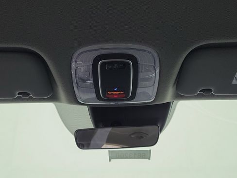 New 2025 Hyundai Elantra SEL image 8