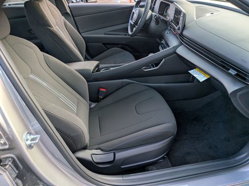 New 2026 Hyundai Elantra SEL Sport Premium FWD image 24