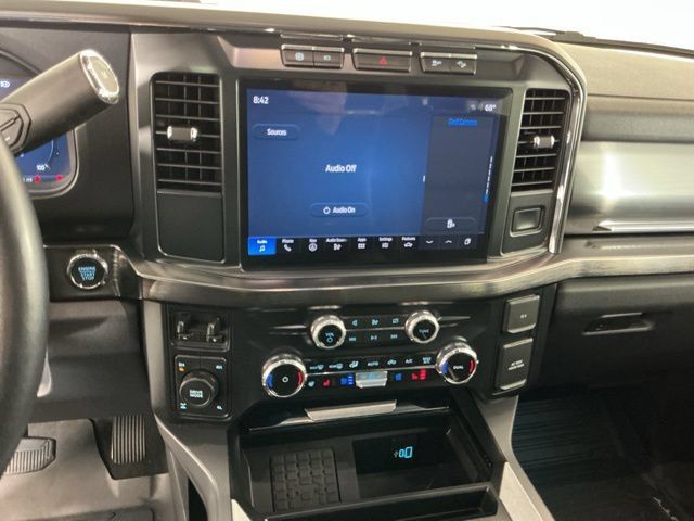Used 2024 Ford F350 Lariat w/ Sport Appearance Package AWD/4WD image 21