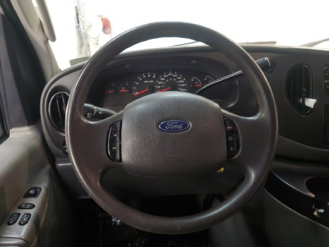 Used 2008 Ford E-350 and Econoline 350 XLT RWD image 14