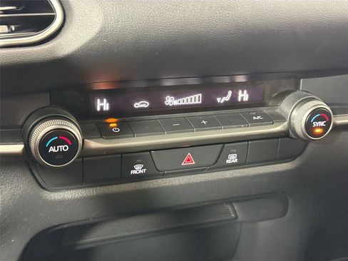 Certified 2022 MAZDA CX-30 AWD 2.5 S w/ Select Package image 23