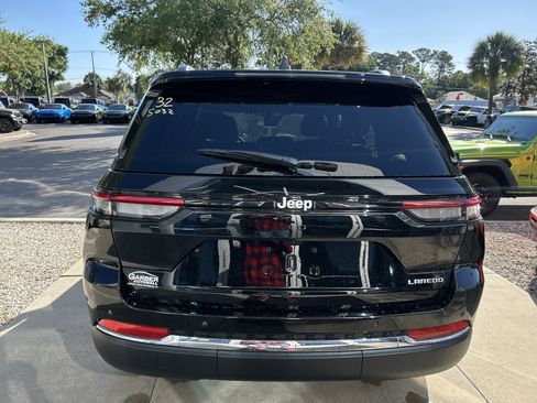 New 2026 Jeep Grand Cherokee Laredo X RWD image 5