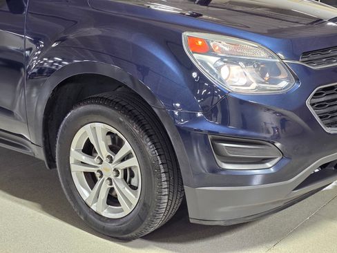 Used 2017 Chevrolet Equinox LS FWD image 10