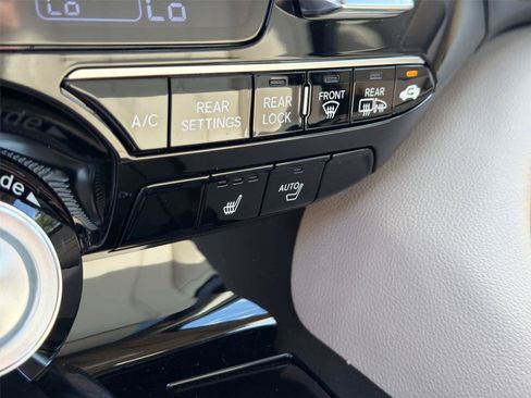 Certified 2026 Acura MDX SH-AWD image 36