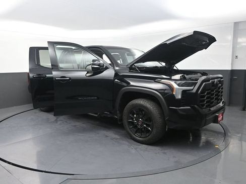 Used 2024 Toyota Tundra Limited w/ TRD Off-Road Package AWD/4WD image 38