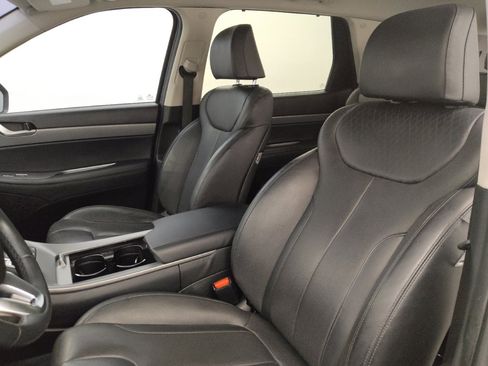 Used 2020 Hyundai Palisade SEL w/ Premium Package FWD image 17
