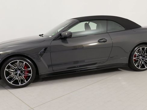 Used 2023 BMW M4 xDrive Competition image 3