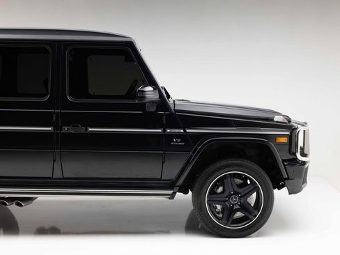Used 2017 Mercedes-Benz G 63 AMG 4MATIC image 19