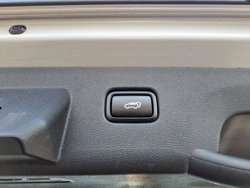 Used 2023 Kia Sportage SX AWD/4WD image 6