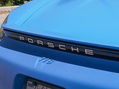 Used 2024 Porsche 718 Boxster S RWD image 12