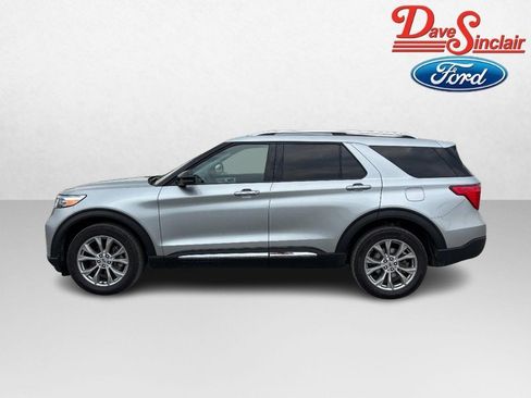 Used 2024 Ford Explorer Limited w/ Equipment Group 301A AWD/4WD image 10