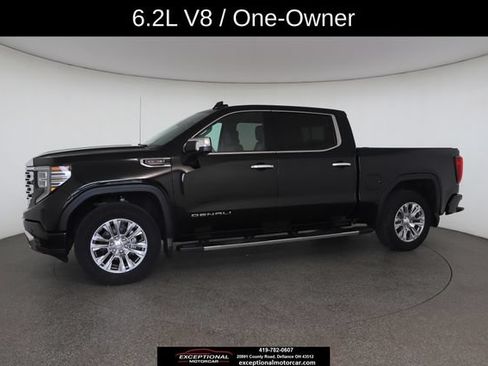 Used 2024 GMC Sierra 1500 Denali w/ Technology Package AWD/4WD image 5