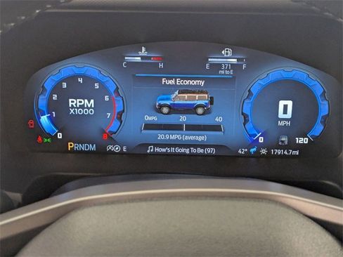 Used 2025 Ford Bronco Big Bend image 16