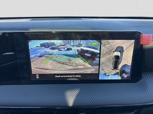 New 2026 Nissan Kicks SR w/ SR Premium Package image 10