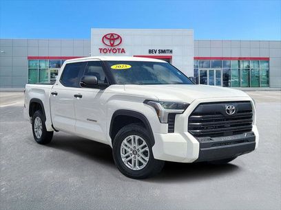 Certified 2025 Toyota Tundra SR5 w/ SR5 Convenience Package