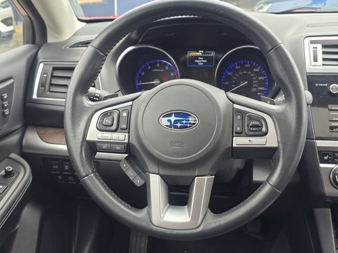 Used 2015 Subaru Outback 2.5i Limited AWD/4WD image 19