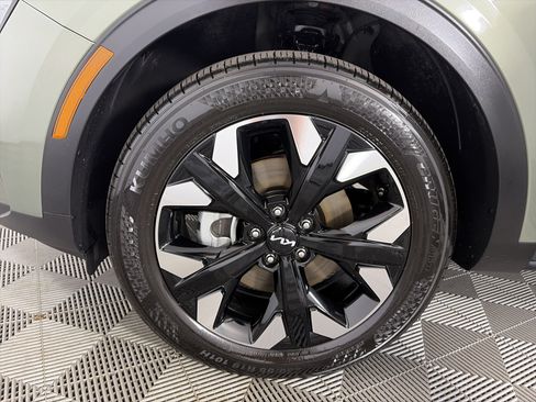Certified 2024 Kia Sportage X-Line w/ X-Line Premium Package AWD/4WD image 13