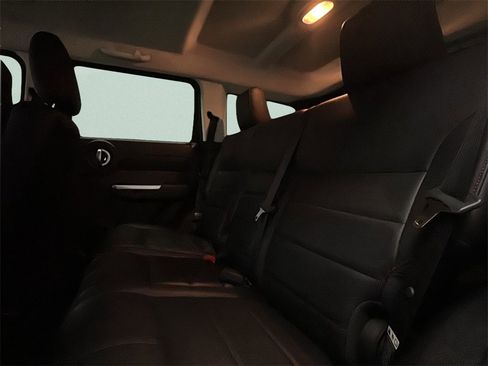 Used 2008 Dodge Nitro R/T image 10