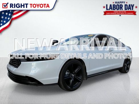 Used 2025 Honda Accord Sport image 1