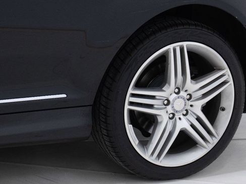 Used 2013 Mercedes-Benz CL 550 4MATIC w/ Sport Pkg image 74