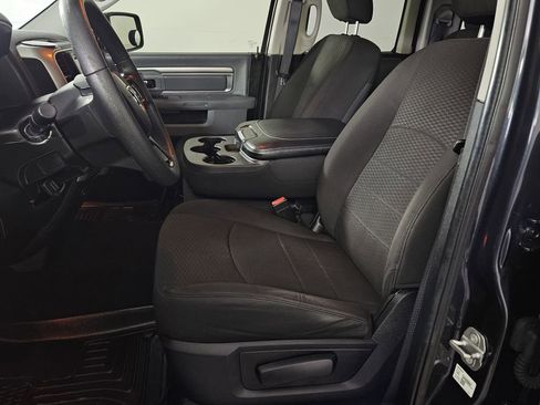 Used 2019 RAM 1500 Classic Warlock image 24