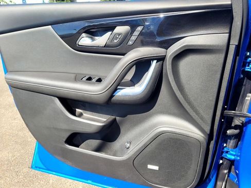 Certified 2025 Chevrolet Blazer Premier w/ Driver Confidence II Package image 16
