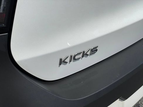 Certified 2025 Nissan Kicks SR AWD/4WD image 33