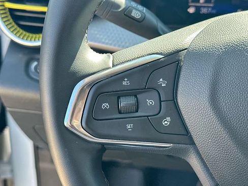 Used 2024 Chevrolet Trax LT w/ Driver Confidence Package FWD image 42