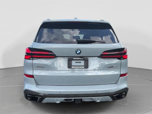 Used 2024 BMW X5 xDrive50e w/ Executive Package AWD/4WD image 4