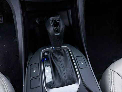 Used 2015 Hyundai Santa Fe Sport w/ Option Group 02 image 19