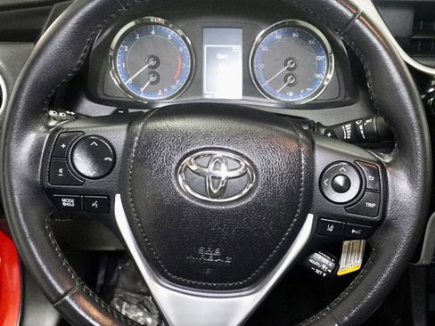 Used 2017 Toyota Corolla SE w/ Body Protection Package image 12