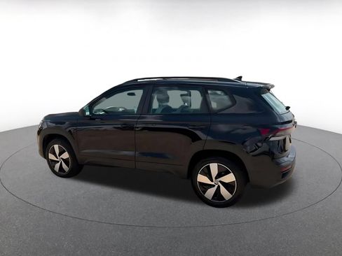 Used 2026 Volkswagen Taos S AWD/4WD image 9