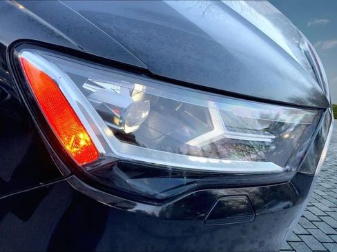 Used 2021 Audi Q7 3.0T Premium Plus image 3