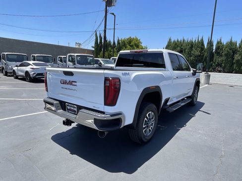 New 2026 GMC Sierra 2500 SLT w/ SLT Premium Package AWD/4WD image 7