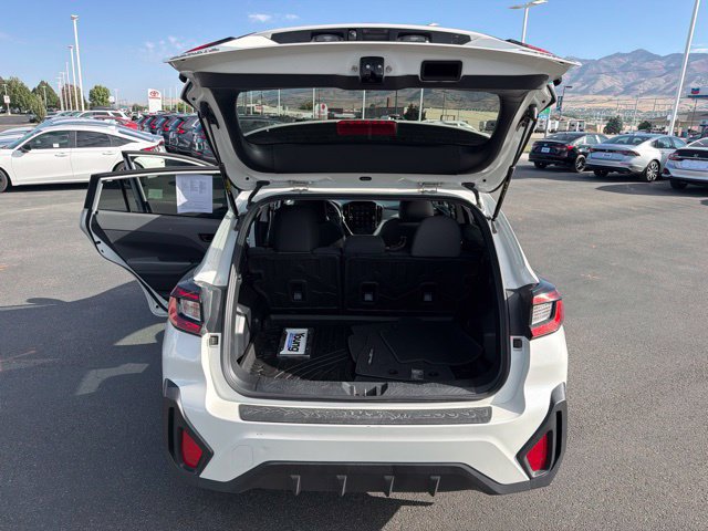 Used 2025 Subaru Crosstrek 2.5i Premium AWD/4WD image 28