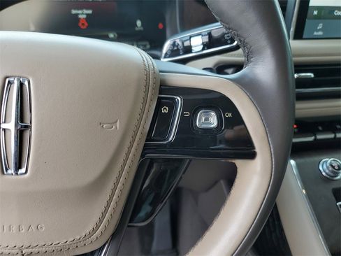 Certified 2021 Lincoln Aviator Reserve w/ Elements Package Plus image 25