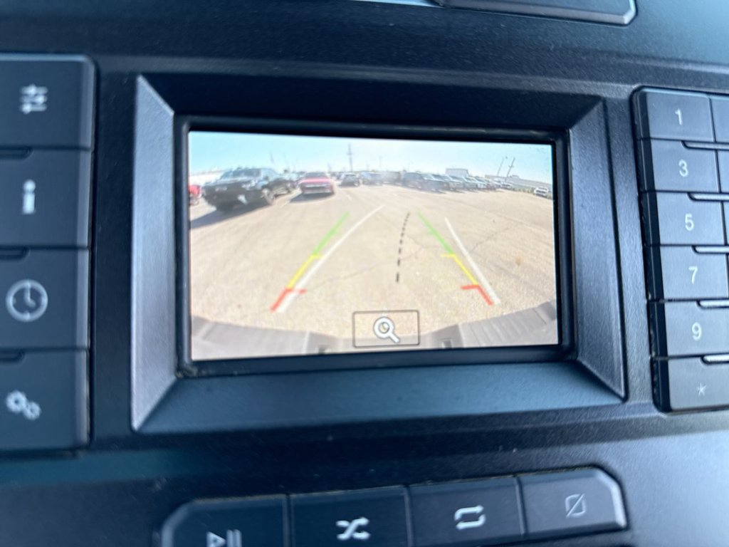 Used 2022 Ford F250 XL w/ Power Equipment Group AWD/4WD image 17