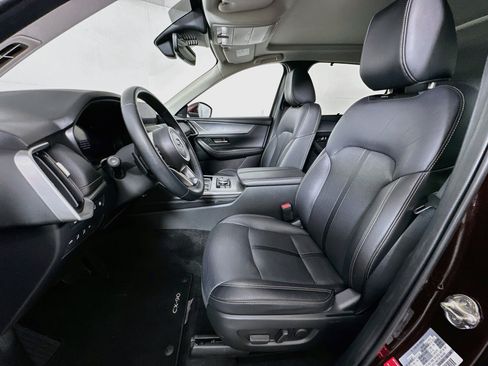 Used 2024 MAZDA CX-90 Plug-In Hybrid w/ Premium Pkg AWD/4WD image 13