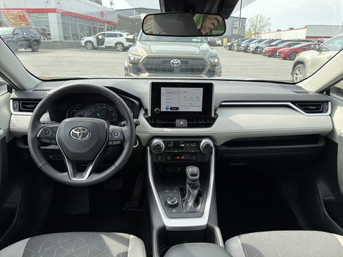 Used 2023 Toyota RAV4 XLE w/ XLE Grade Weather Package AWD/4WD image 13