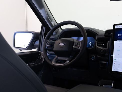 Used 2025 Ford F150 Lightning Flash AWD/4WD image 28