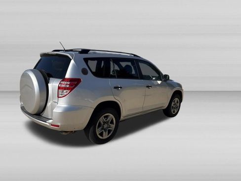 Used 2011 Toyota RAV4 4WD w/ Base L4 Extra Value Pkg image 4