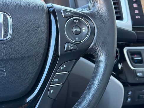 Used 2016 Honda Pilot Elite image 22
