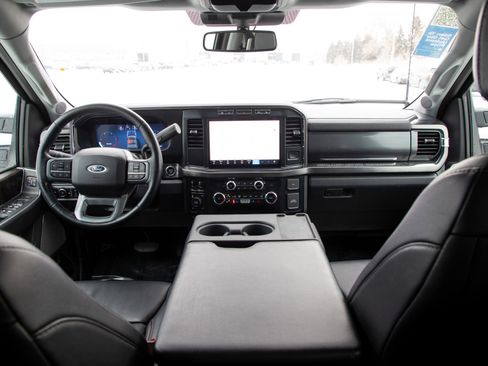 Used 2024 Ford F250 Lariat w/ Sport Appearance Package image 15