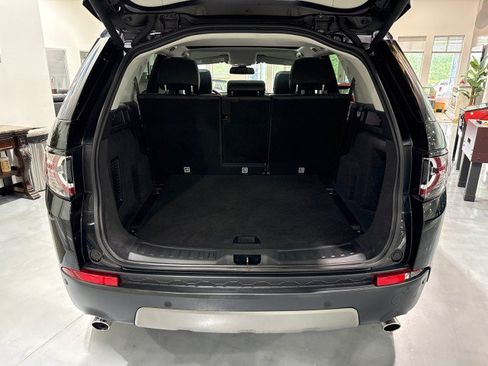 Used 2019 Land Rover Discovery Sport HSE AWD/4WD image 36