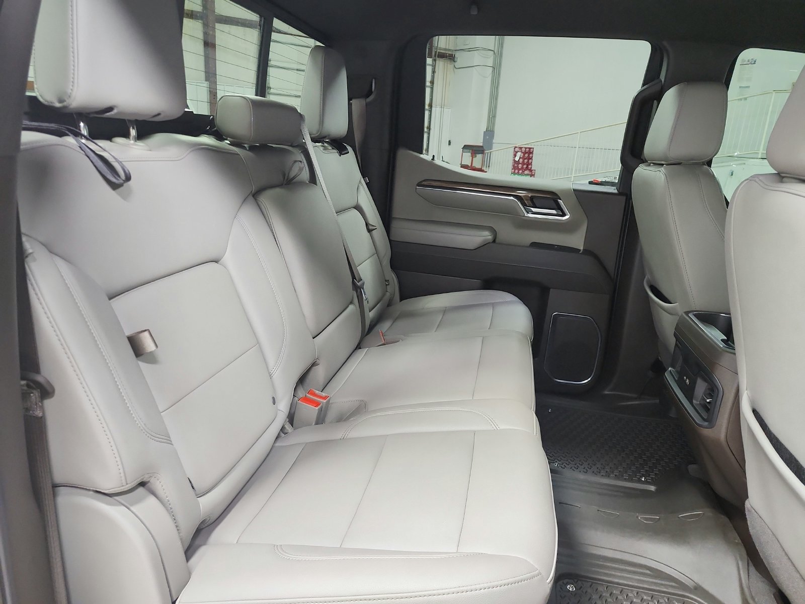 Used 2024 Chevrolet Silverado 1500 RST AWD/4WD image 44