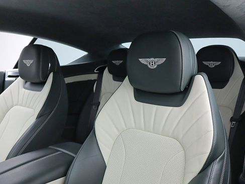 Used 2024 Bentley Continental GT V8 image 32