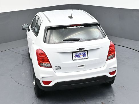Used 2020 Chevrolet Trax LS image 42