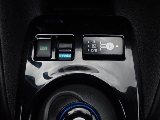 Used 2020 Nissan Leaf SL Plus FWD image 22